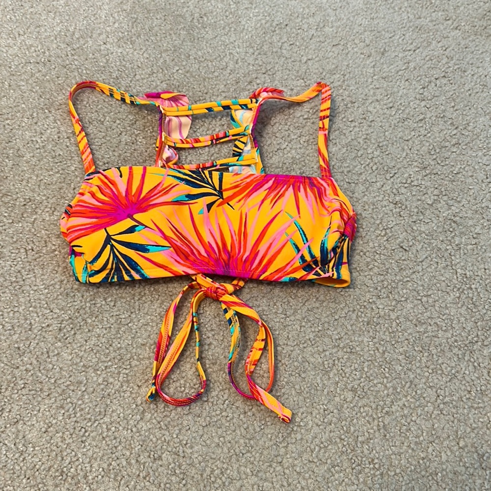 Extra small bikini top made by xhilaration